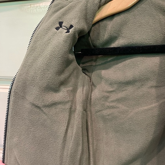 NWT 2t UA jacket - Picture 4 of 4